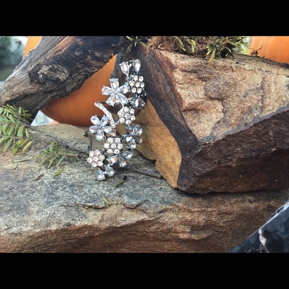 Sz 5.5 stunning flower crystal long ring boho new - Picture 2 of 11